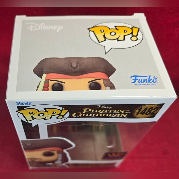 Jack Sparrow Specialty Series Funko # 1482 (Nib) With Pop Protector - Picture 4 of 7